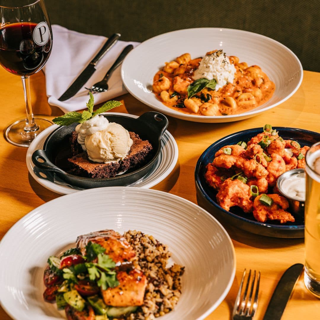Appetizer, two entrees, dessert, and drinks for Thursday dinner special